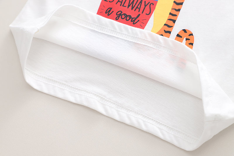 Kids White Printed Pure Cotton T-shirt with Shorts