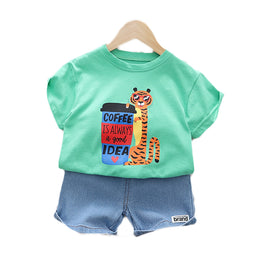 Boys Green Typography Printed Pure Cotton T-shirt With Shorts