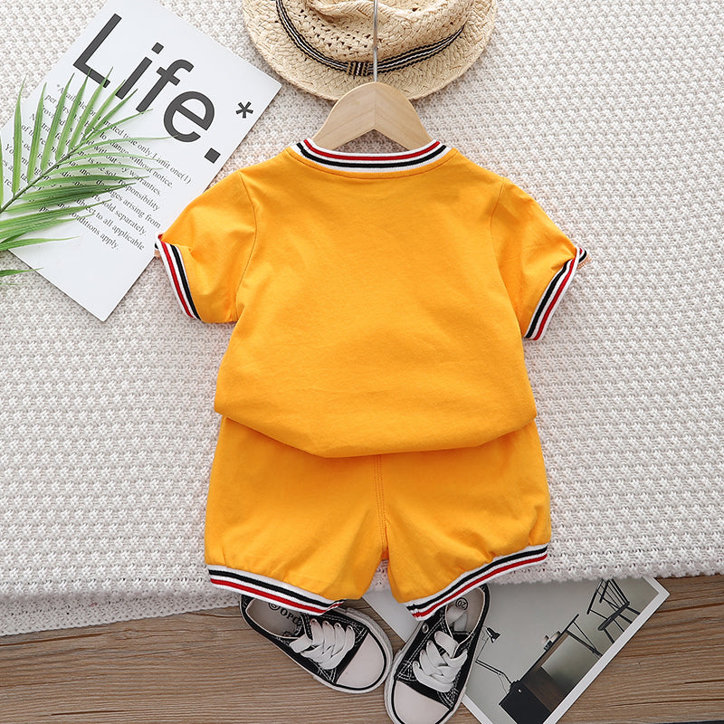 Kids Orange Graphic Printed Pure Cotton T-shirt With Short