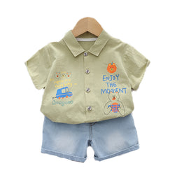 Kids Green Typographic Printed Pure Cotton Shirt With Shorts