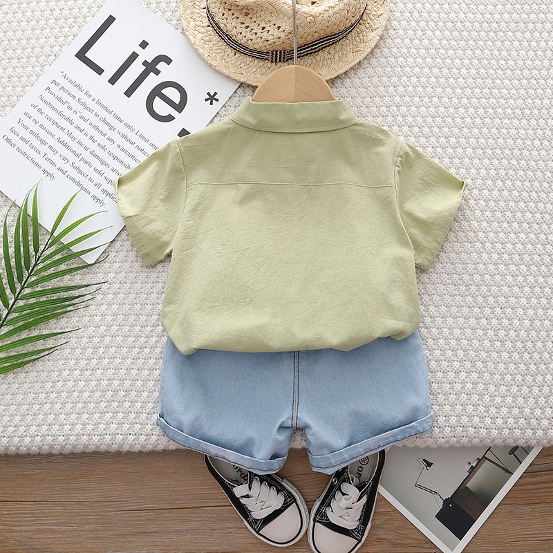 Kids Green Typographic Printed Pure Cotton Shirt With Shorts