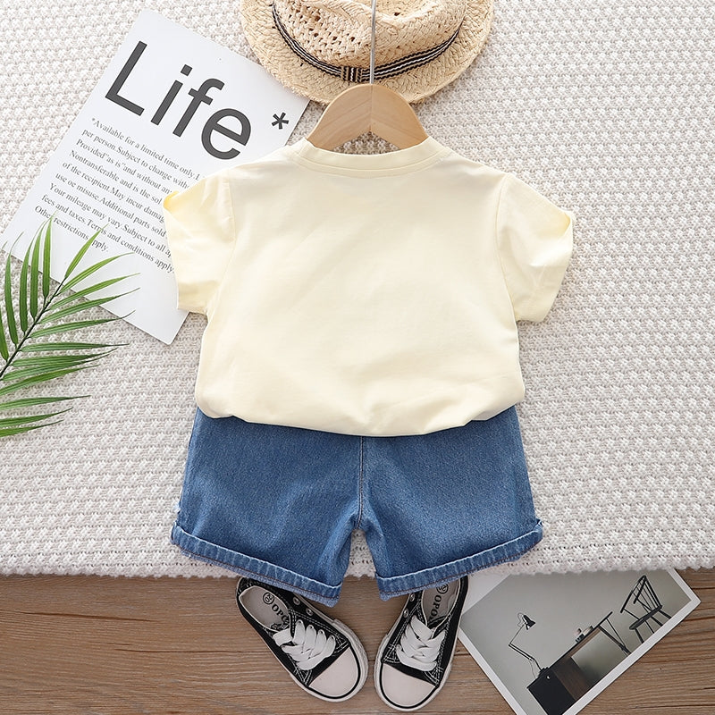 Cream Coloured Infant Kids Printed Pure Cotton T-shirt with Shorts