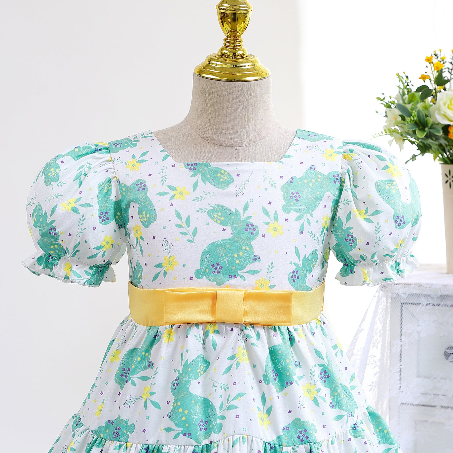 Girls Green Floral Printed Bow Puff Sleeves Tiered Cotton Fit & Flare Dress