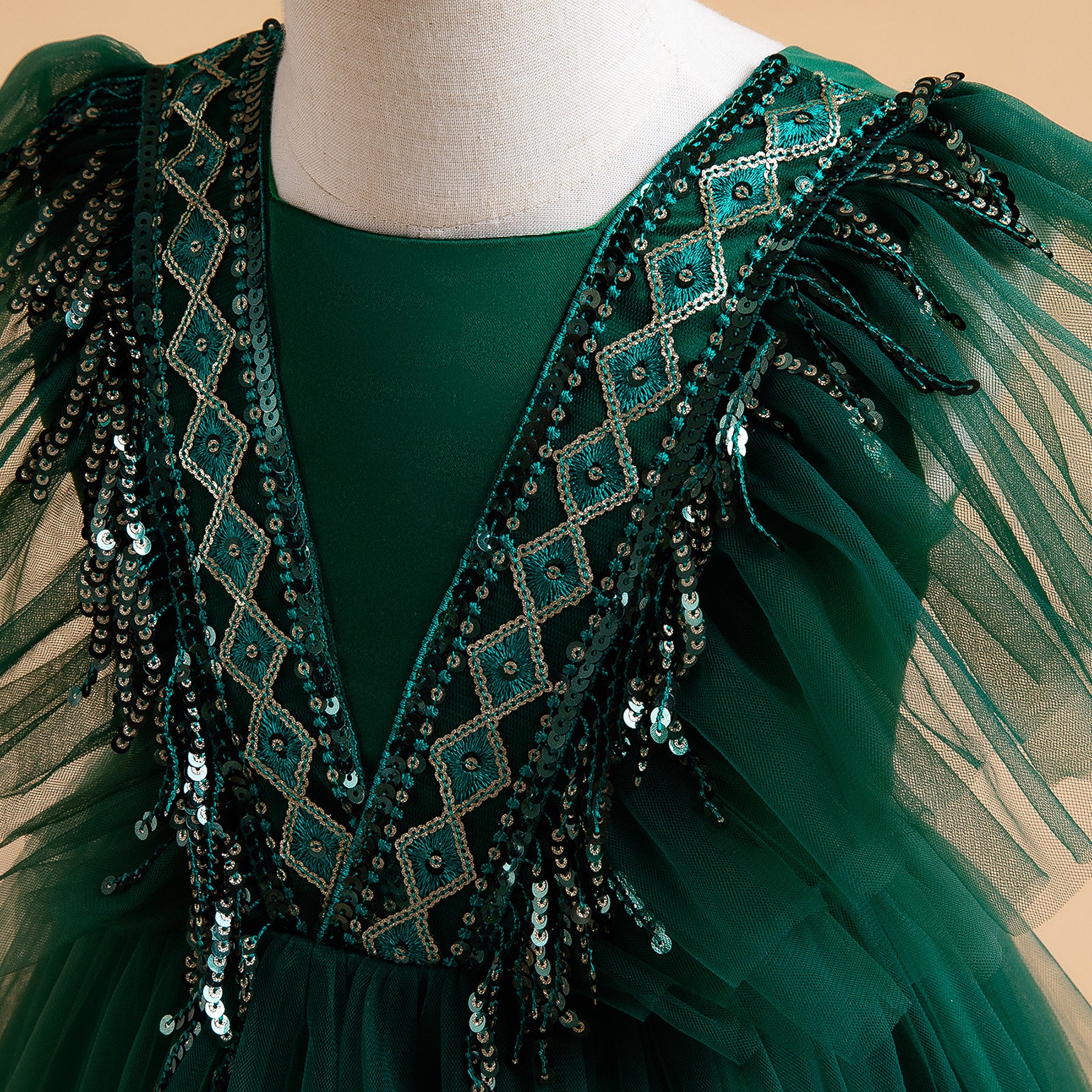 Girls Green Embellished Round Neck Flutter Sleeves Ruffled Balloon Dress