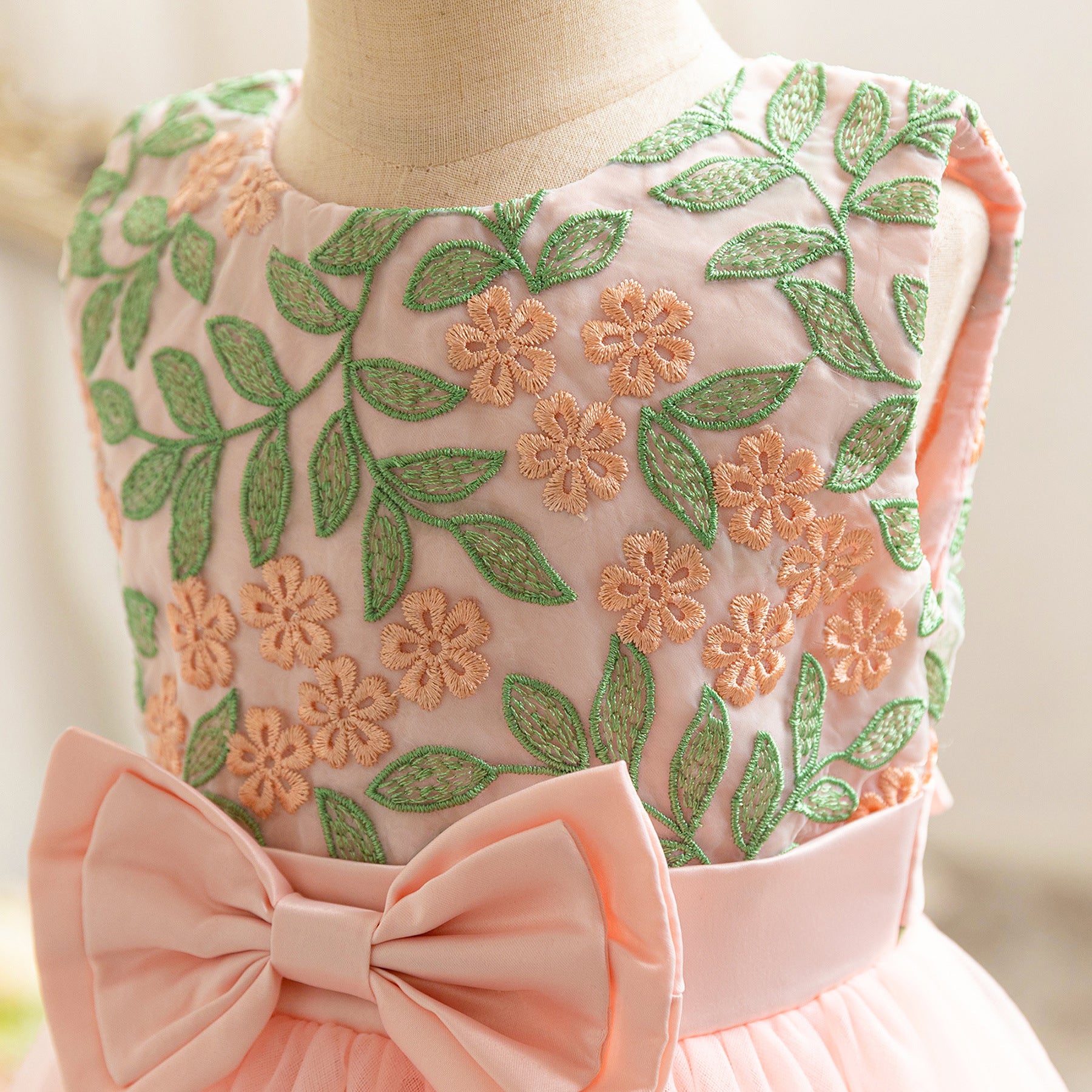 Tropical Print Maxi Dress