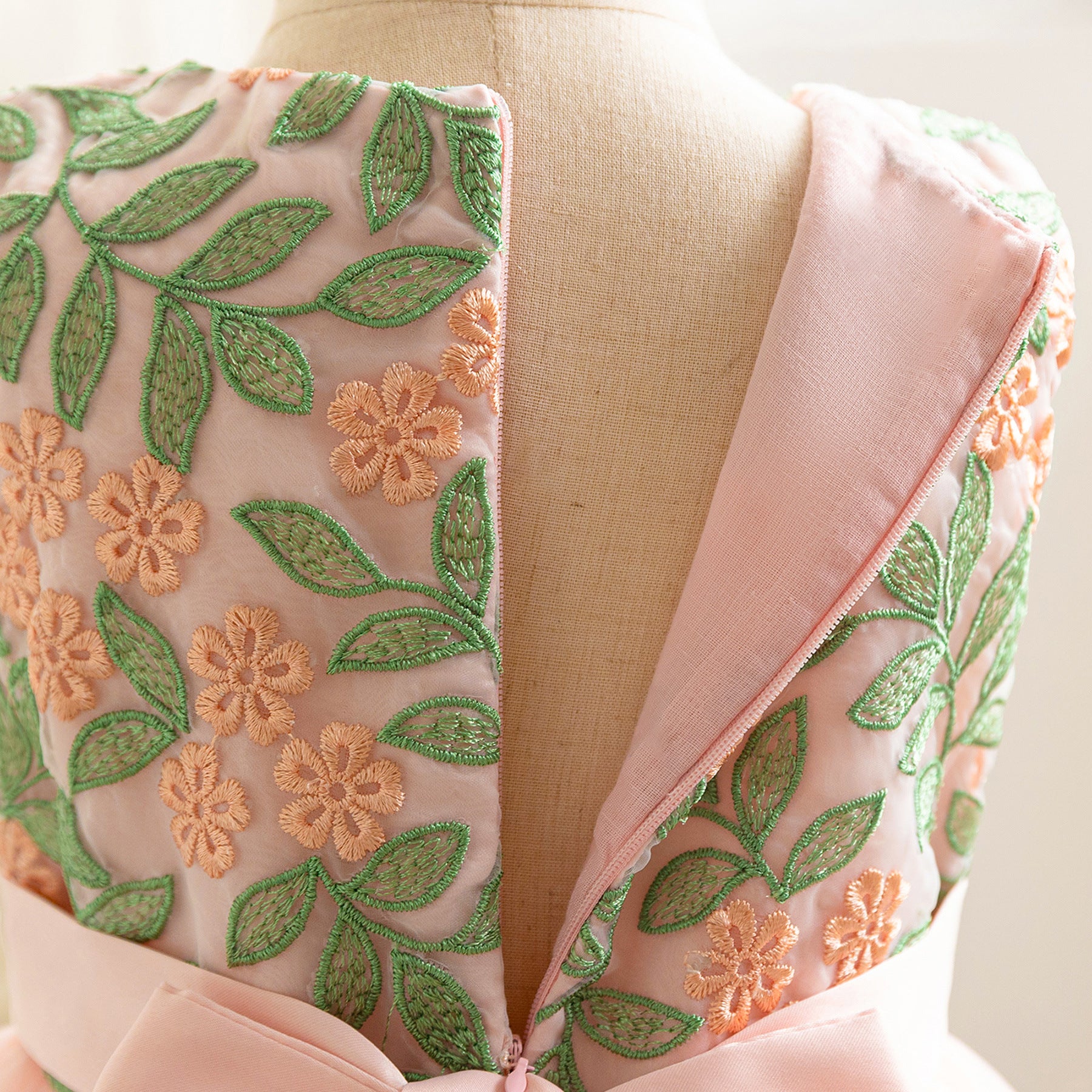 Tropical Print Maxi Dress