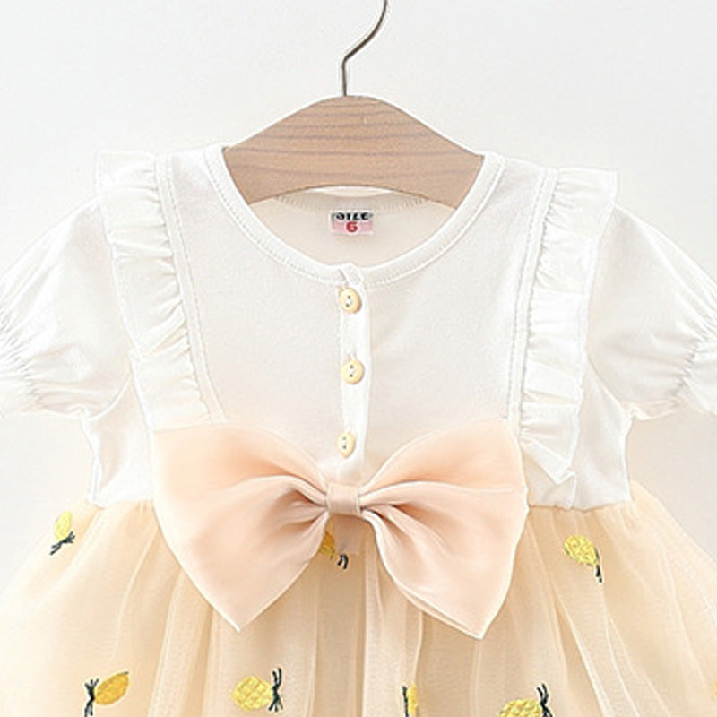 Girls Colourblocked Round Neck Gathered or Pleated A-Line Dress