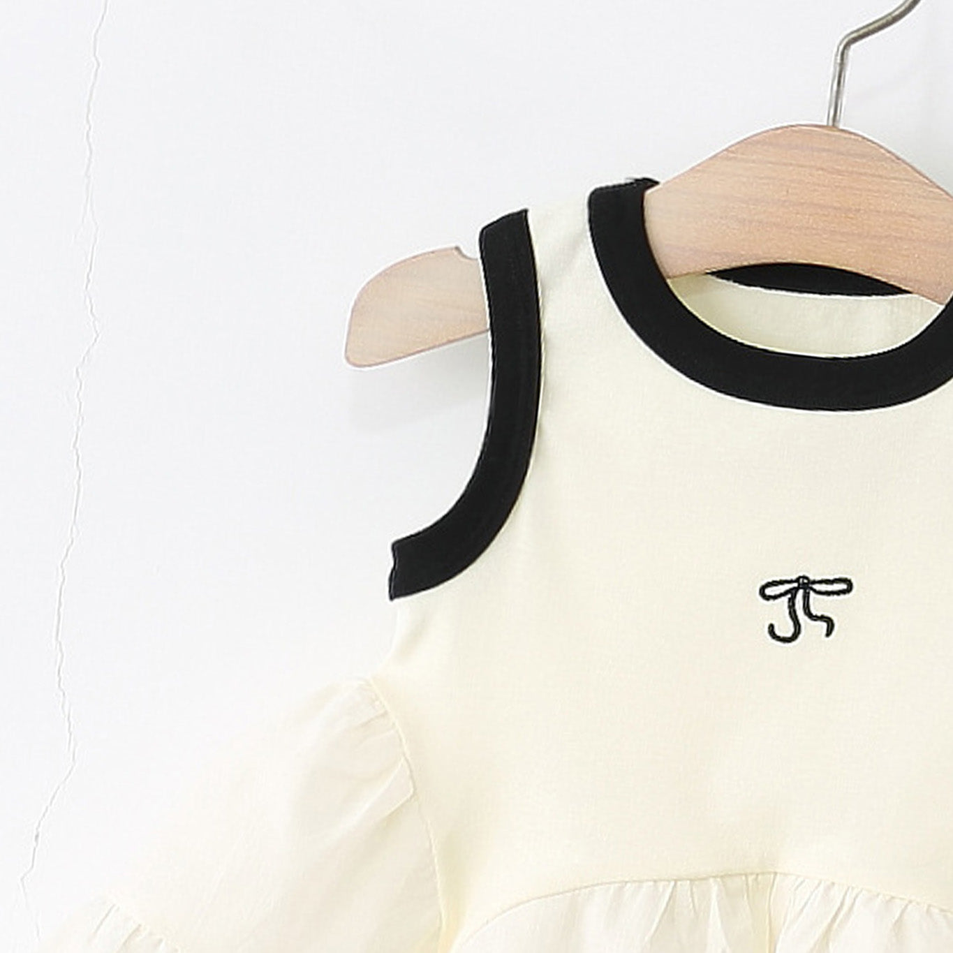 Girls Solid Round Neck Gathered or Pleated A-Line Dress