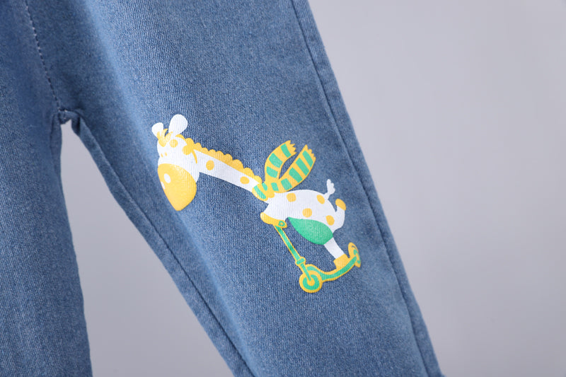 Boys Printed Round Neck T-shirt With Trousers