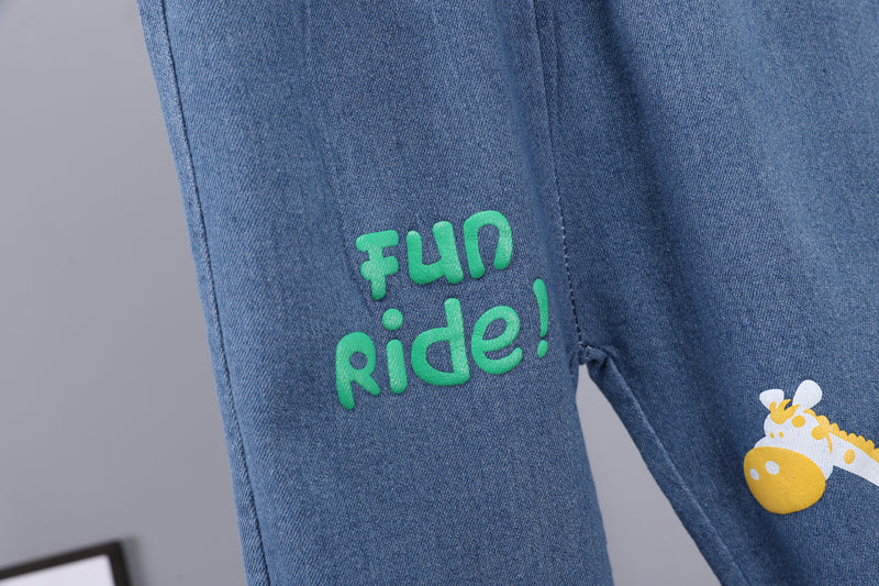 Boys Printed T-shirt with Trousers