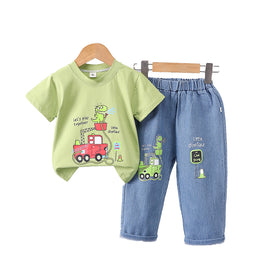 Boys Printed T-shirt With Trouser