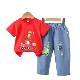 Boys Printed Round Neck T-shirt With Trousers