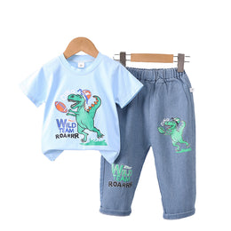 Boys Printed Round Neck T-shirt With Trousers