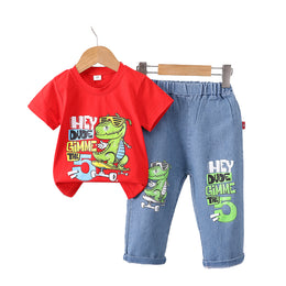 Boys Printed Round Neck T-shirt With Trousers