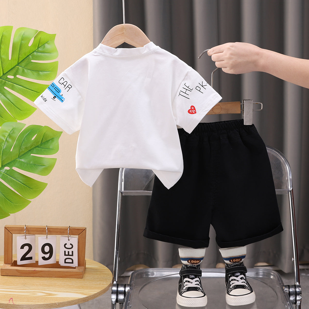 Boys Graphic Printed Shirt With Shorts