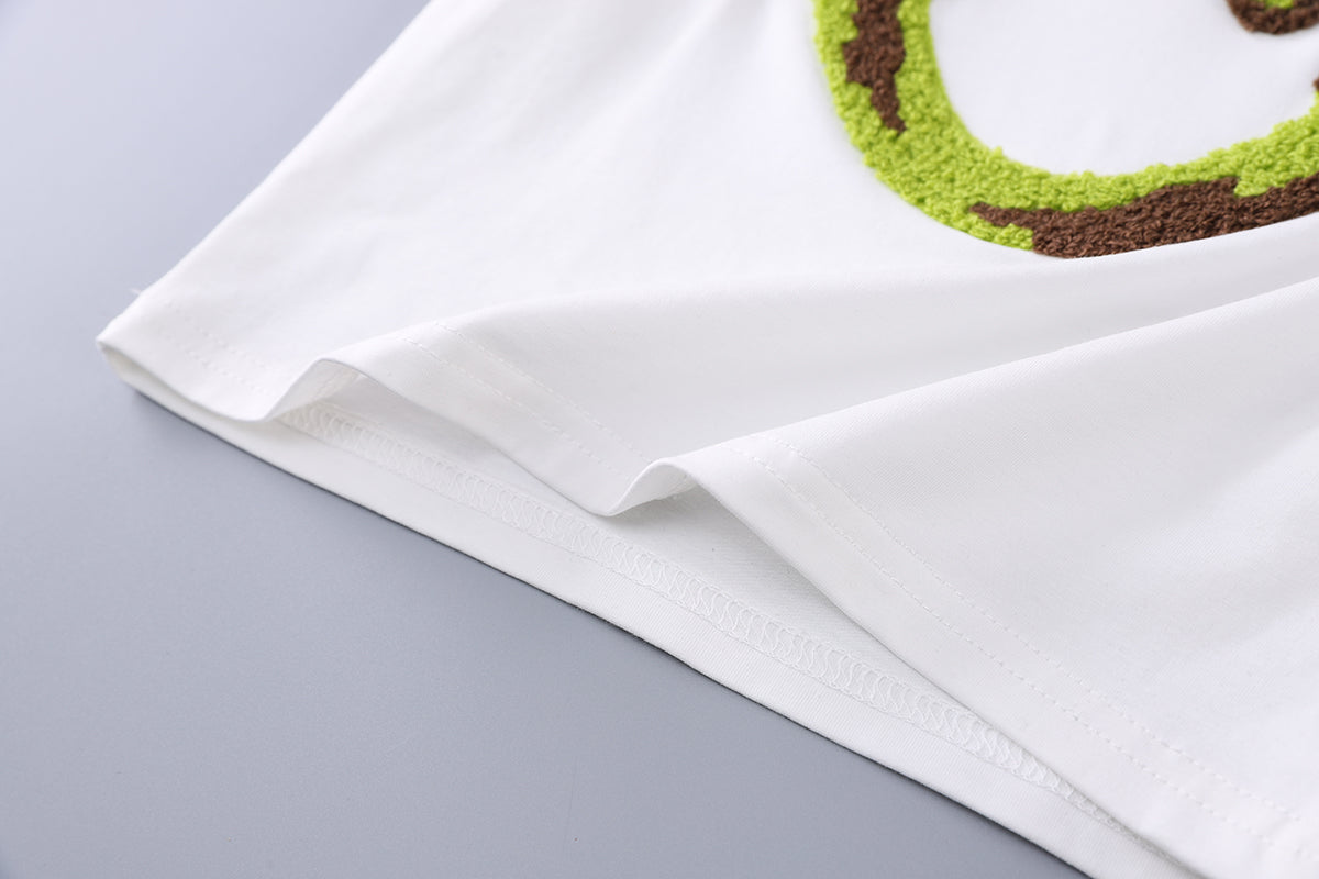 Boys Embroidered Round Neck T-shirt With Shorts