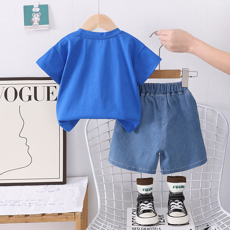 Boys Printed Round Neck T-shirt With Shorts