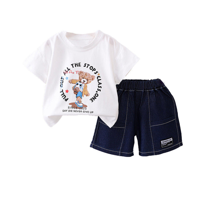 Boys Printed T-shirt With Shorts