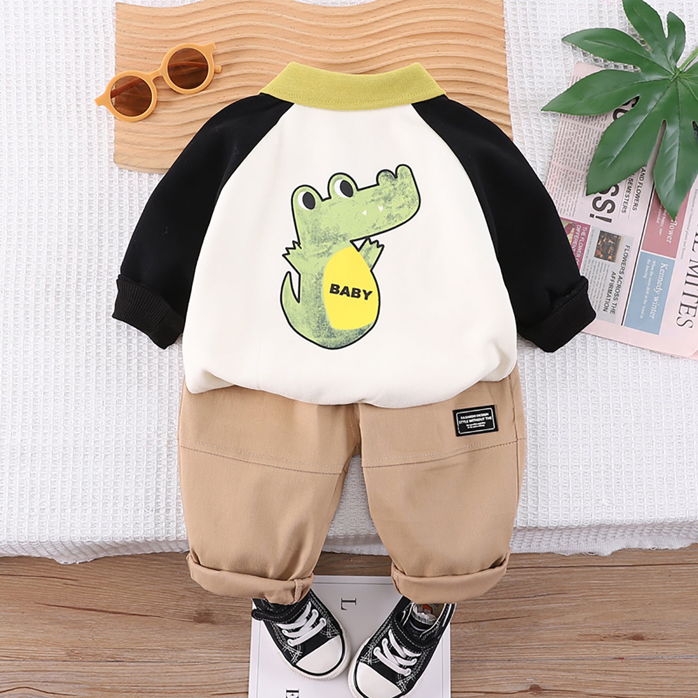 Kids Colourblocked Polo Collar Pure Cotton T-Shirt With Shorts
