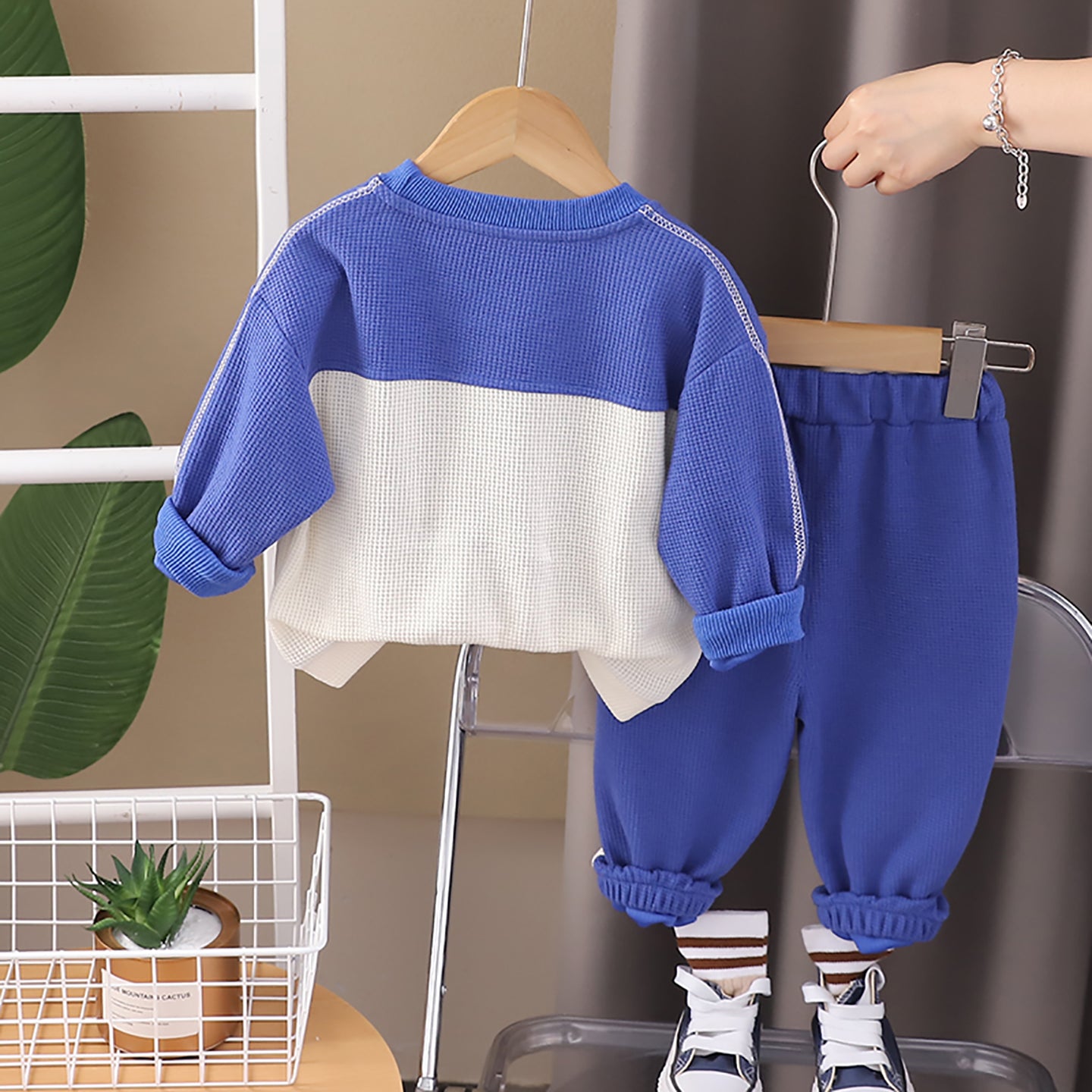 Kids Colourblocked Pure Cotton Sweatshirt with Trousers