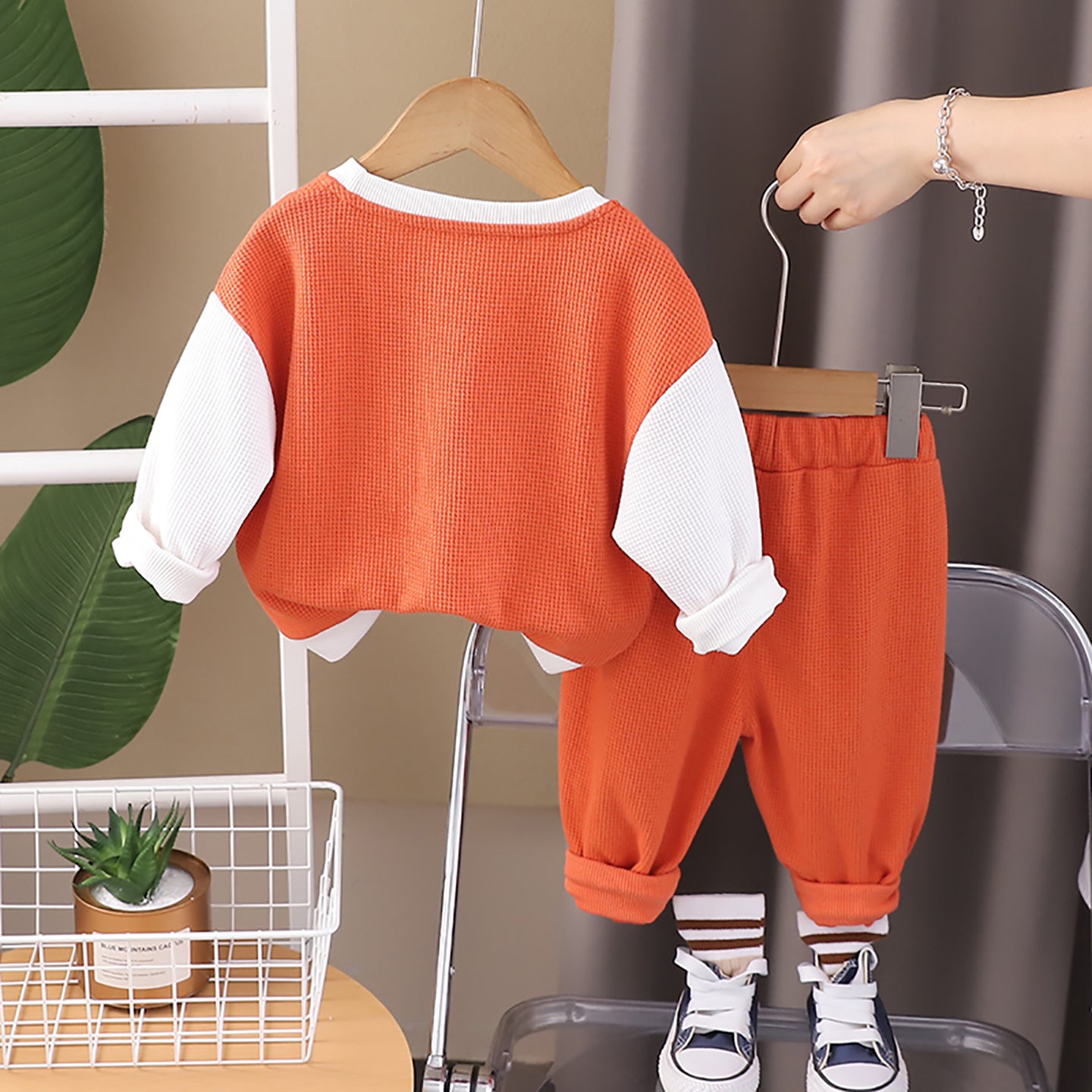Kids Typography Printed Pure Cotton T-shirt with Trousers