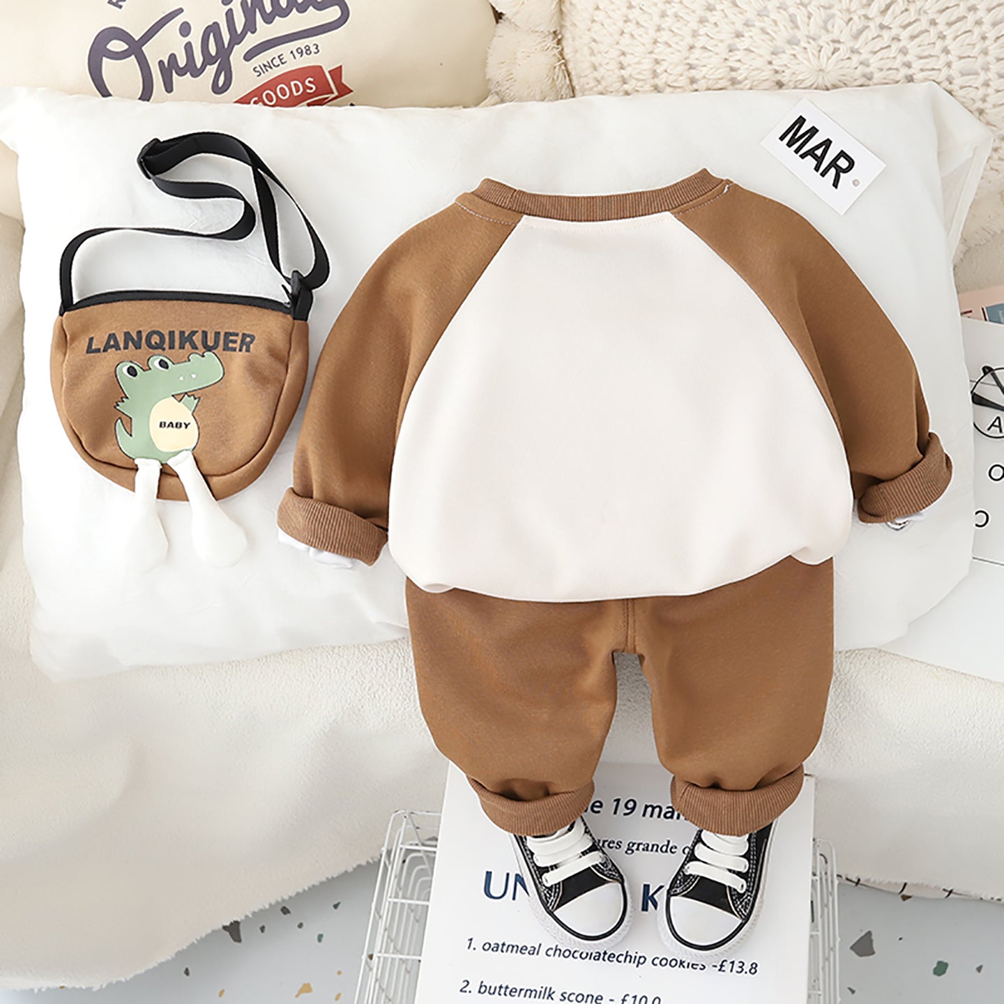 Kids Printed Round Neck Pure Cotton Sweatshirt with Joggers