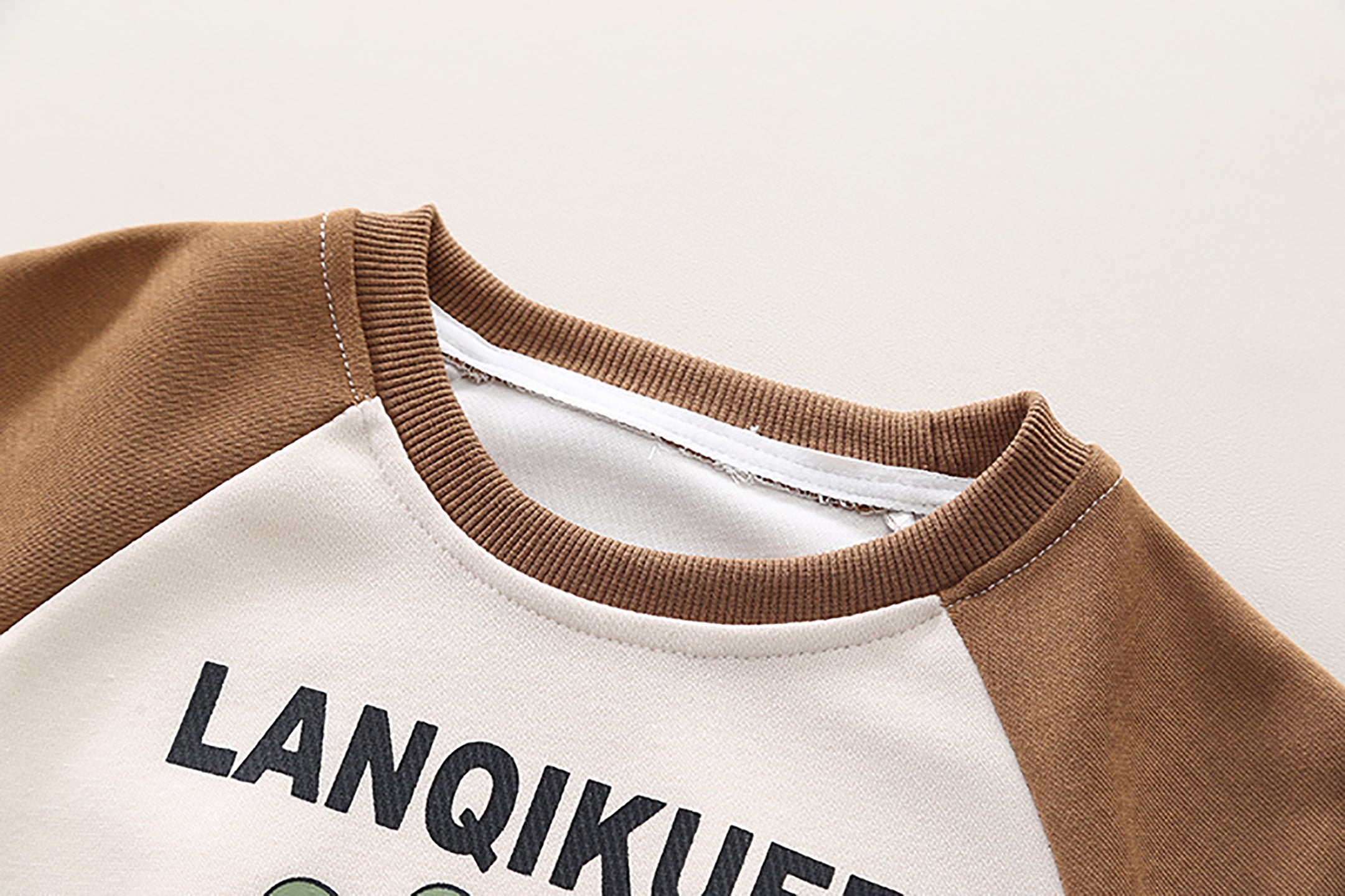 Kids Printed Round Neck Pure Cotton Sweatshirt with Joggers