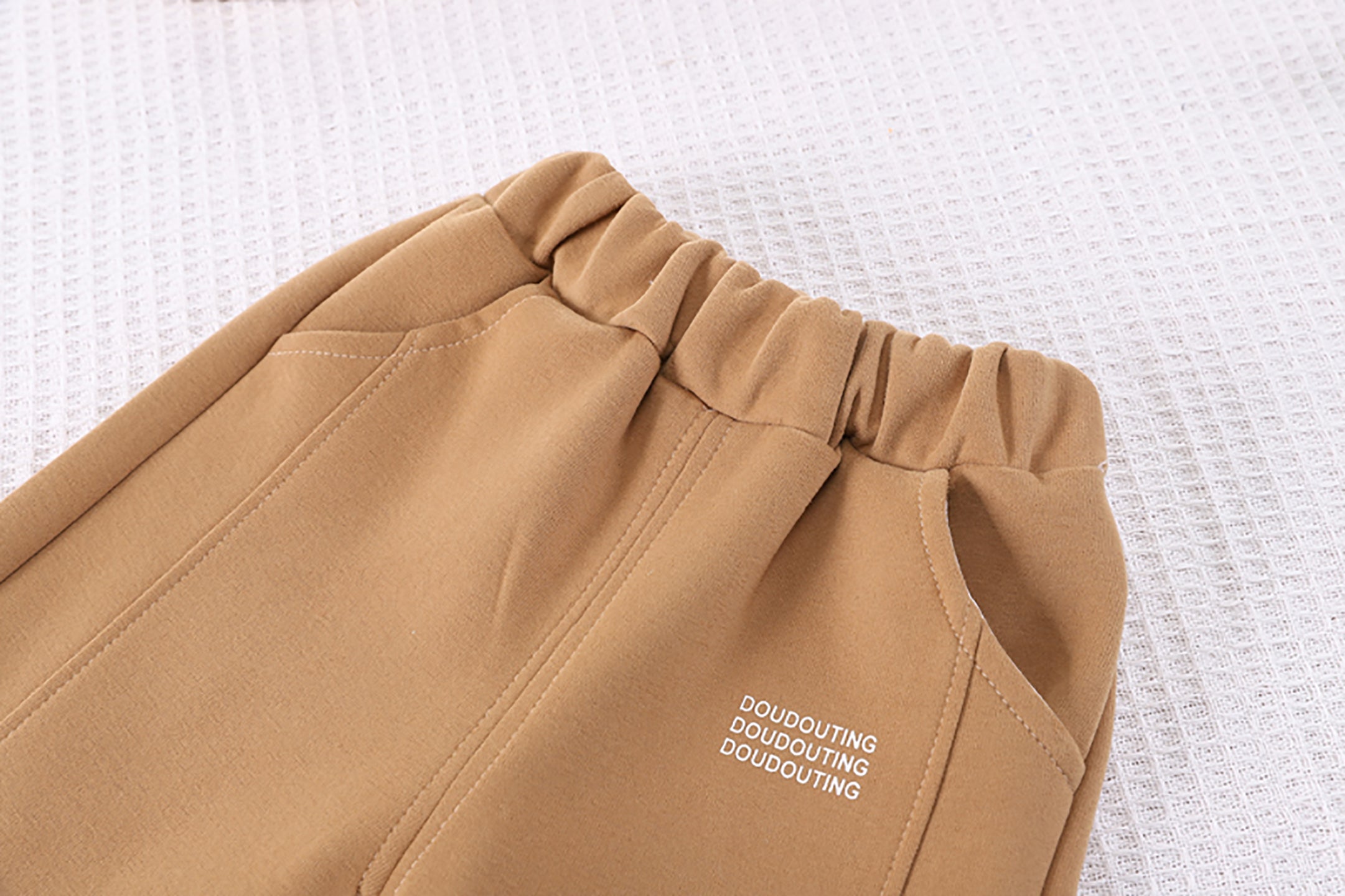 Kids Colourblocked Pure Cotton Sweatshirt with Pyjamas