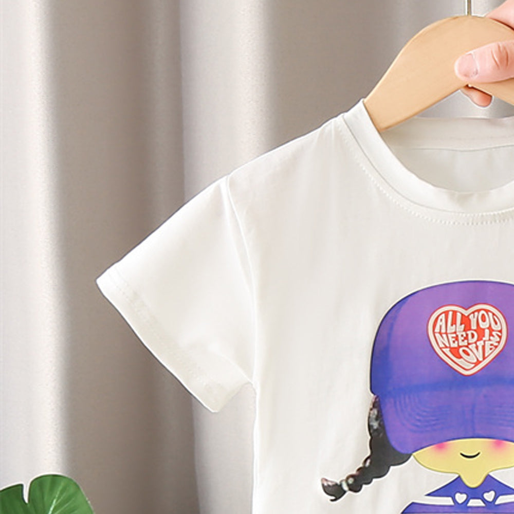 Girls Typography Printed Round Neck T-shirt With Shorts