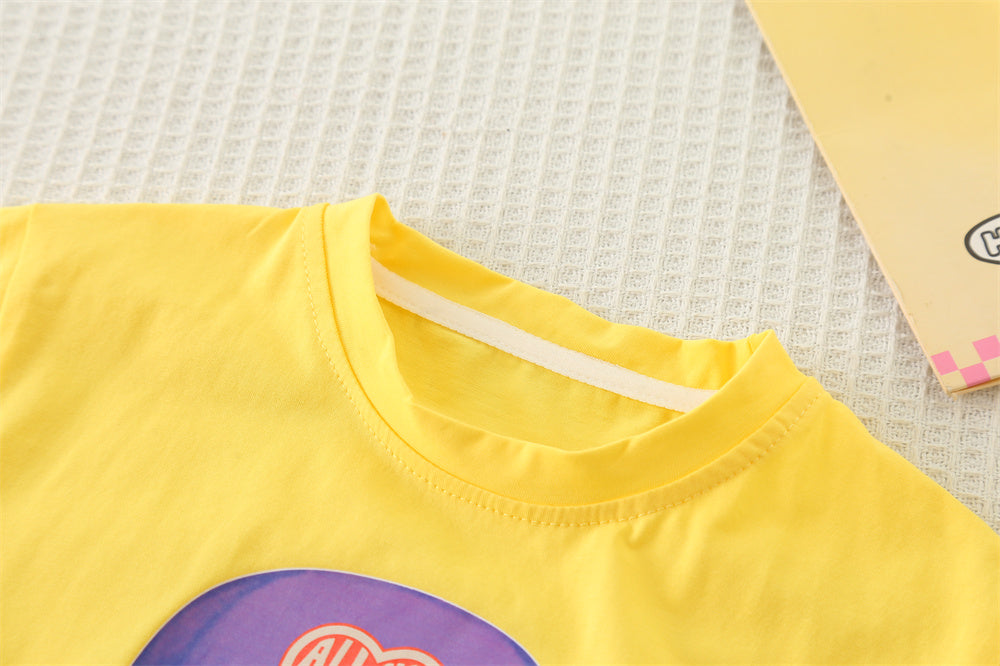 Girls Printed Short Sleeves T-shirt With Shorts