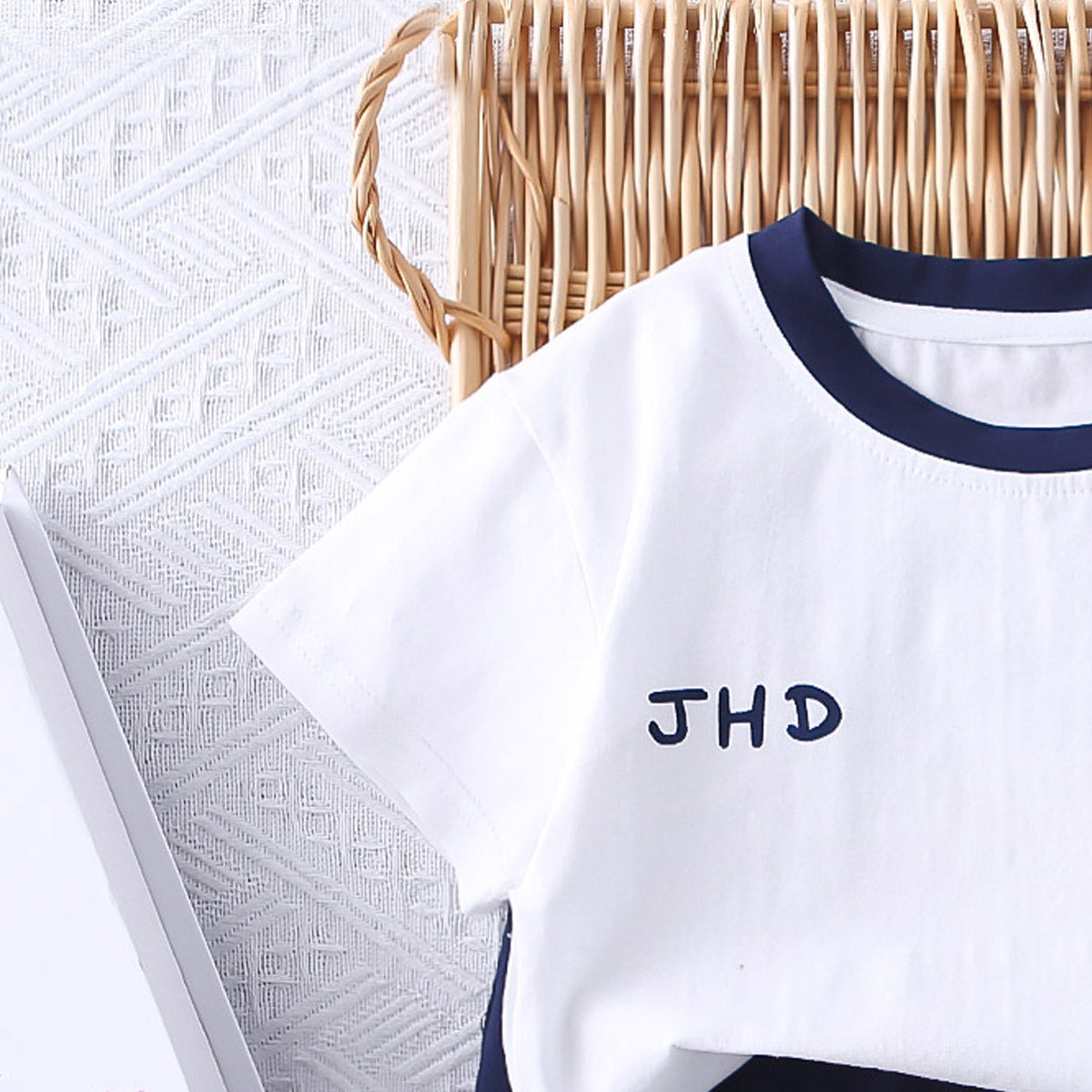 Boys Printed Round Neck T-shirt with Shorts
