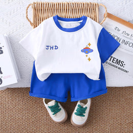 Boys Printed Round Neck T-shirt with Shorts