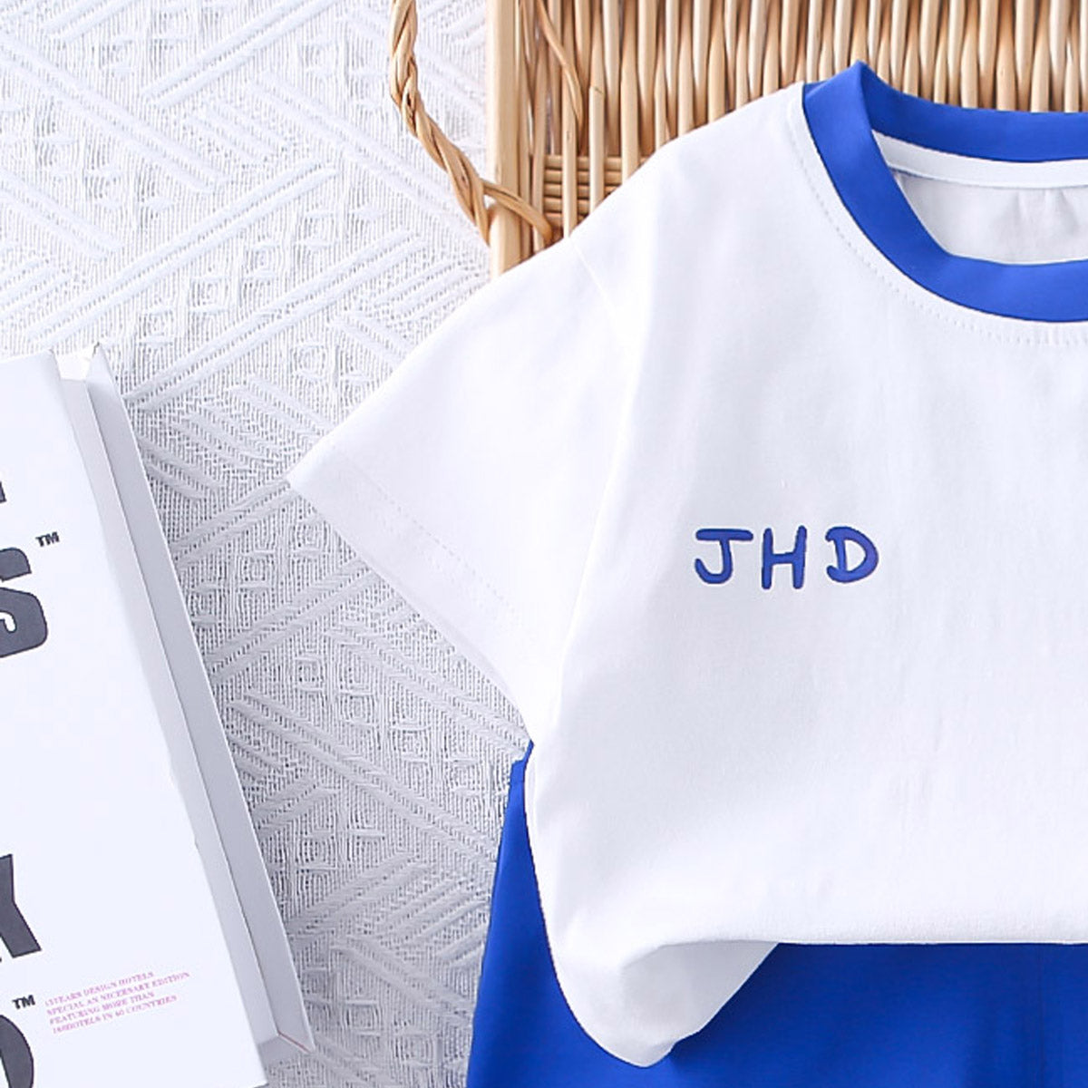 Boys Printed Round Neck T-shirt with Shorts