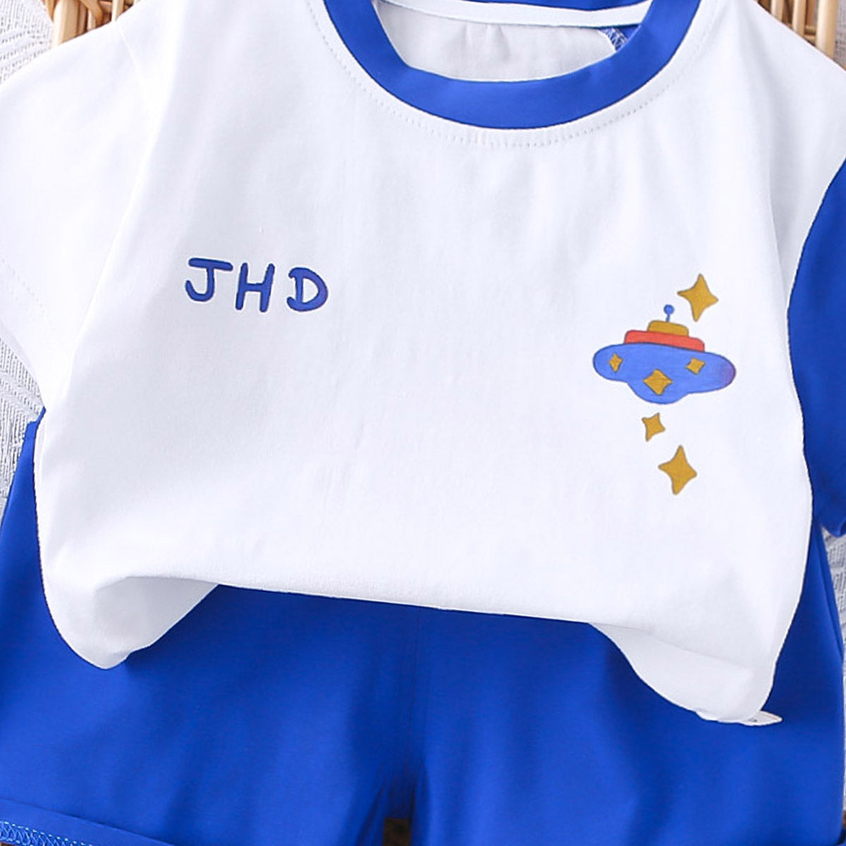 Boys Printed Round Neck T-shirt with Shorts