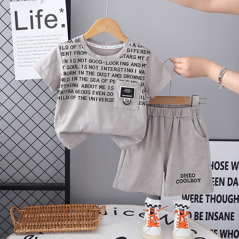 Boys Printed Short Sleeves T-shirt With Shorts