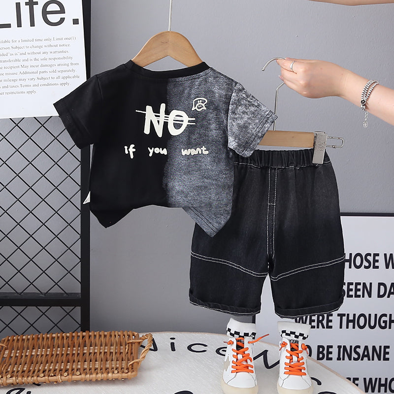 Boys Printed Short Sleeves T-shirt With Shorts