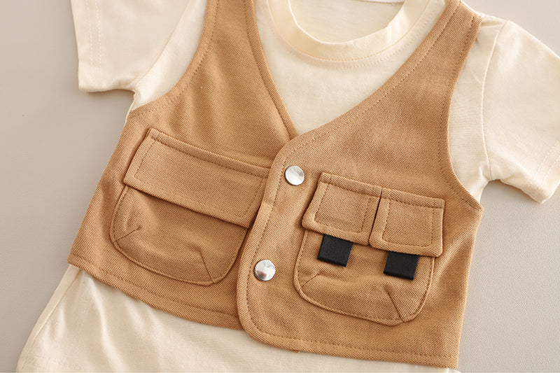 Boys Short Sleeves T-shirt With Shorts