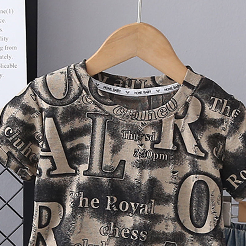 Boys Printed Short Sleeves T-shirt With Shorts