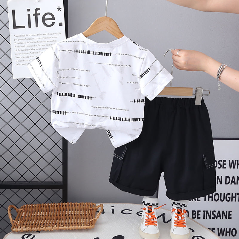 Boys Printed Short Sleeves T-shirt With Shorts