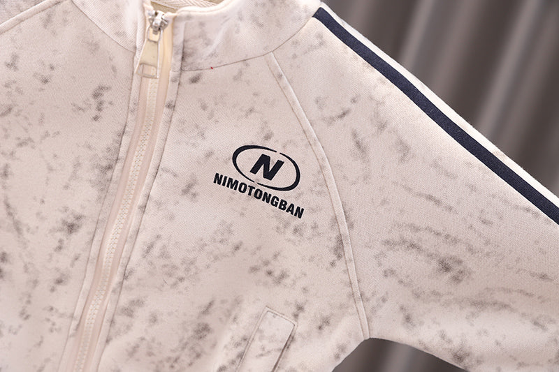 Boys Printed Sweatshirt With Joggers