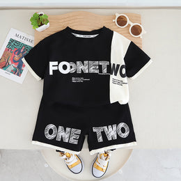 Boys Printed T-shirt With Shorts