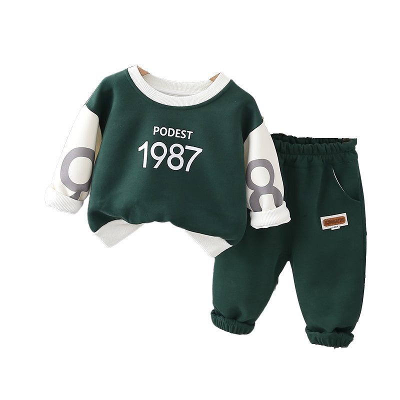 Boys Printed Sweatshirt With Trousers