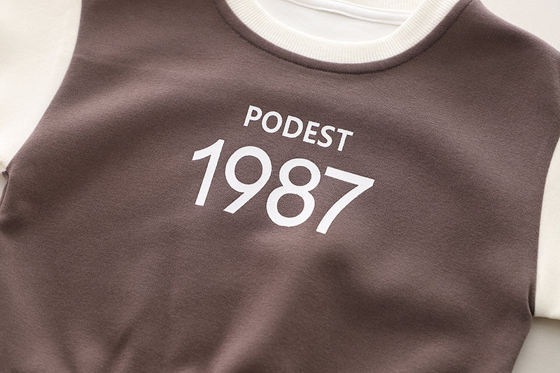 Boys Printed T-shirt With Trousers