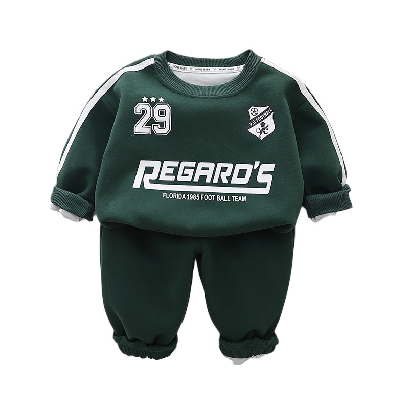 Boys Printed T-shirt With Trousers