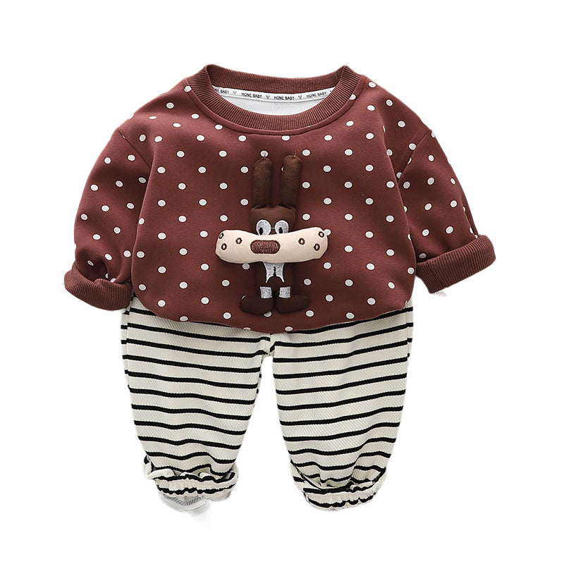 Boys Printed T-shirt With Trousers
