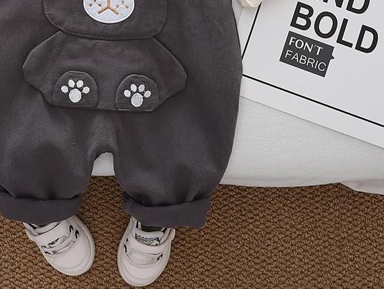Boys Printed Round Neck T-shirt with Trousers & Suspenders