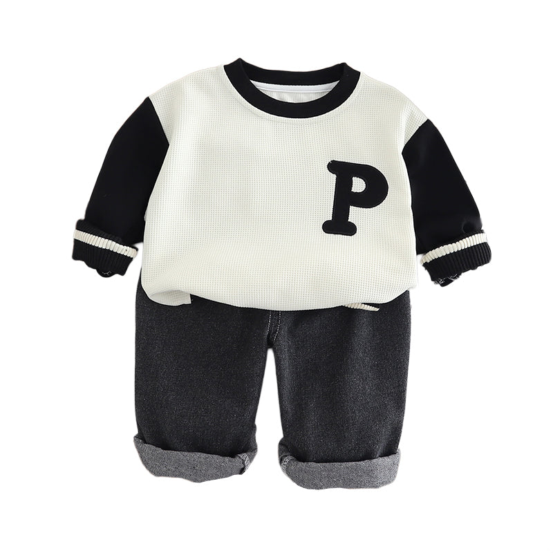 Boys Printed Round Neck T-shirt With Trousers