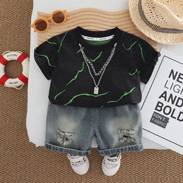Boys Printed T-shirt With Capris
