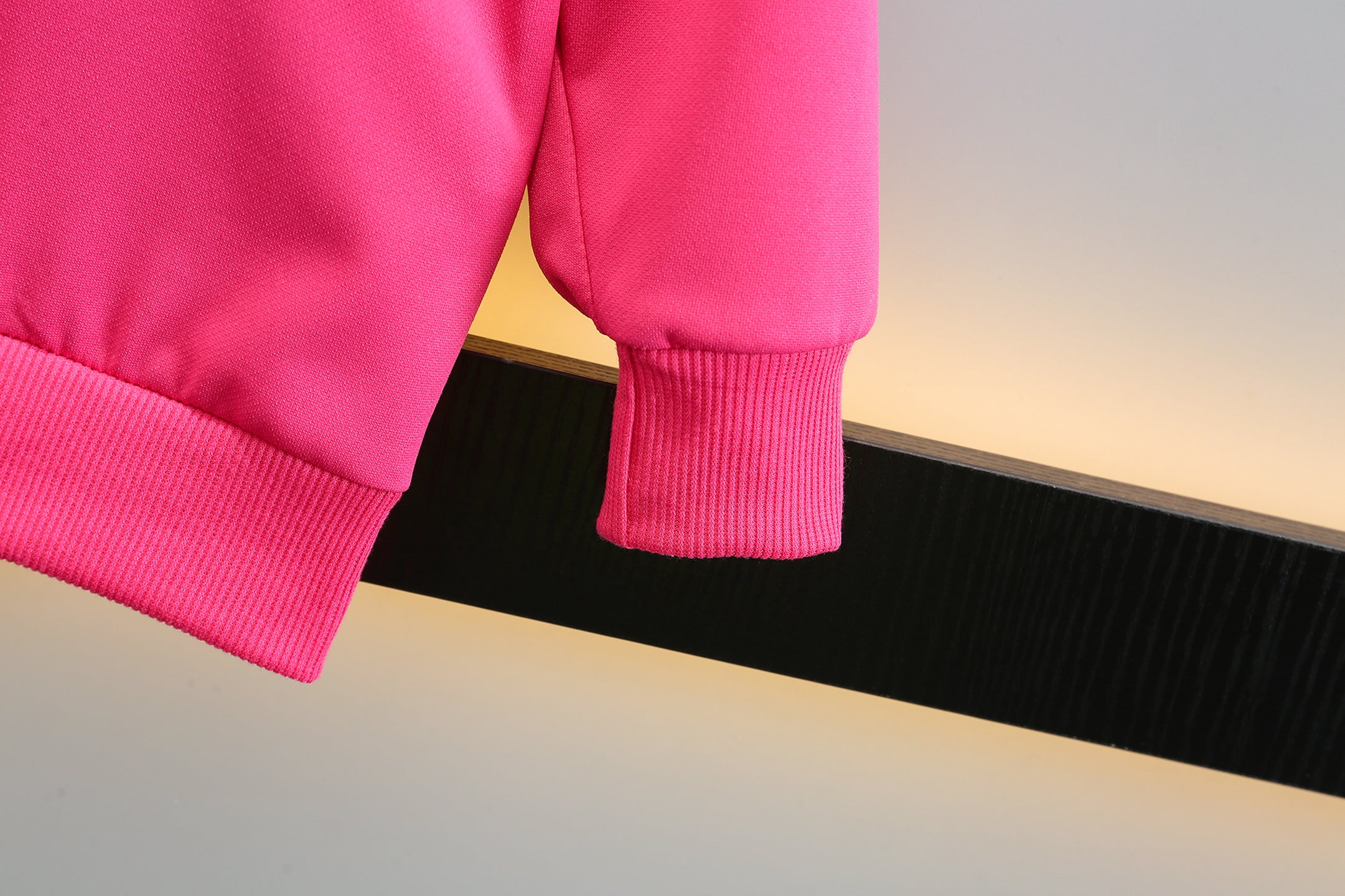 Girls Printed Long Sleeves Sweatshirt With Pyjamas