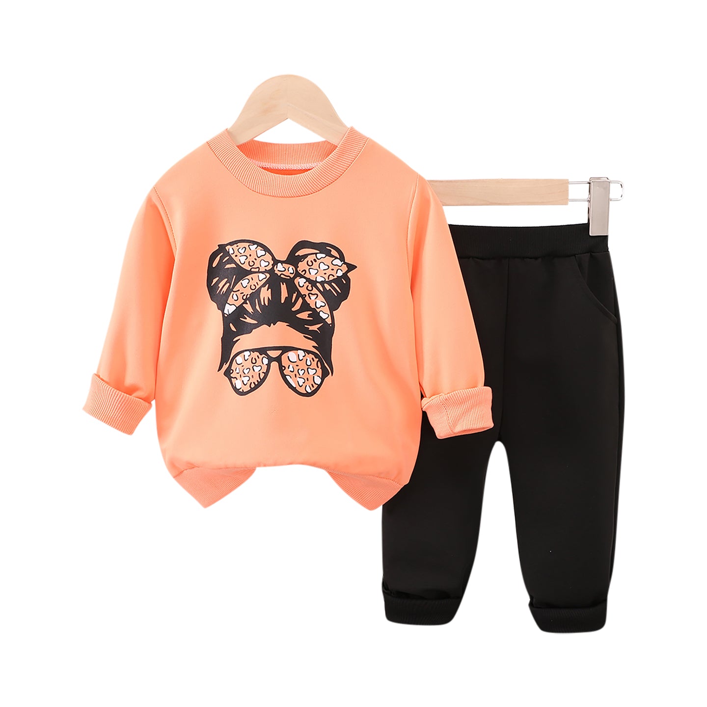 Girls Printed Round Neck Long Sleeves Sweatshirt With Jogger